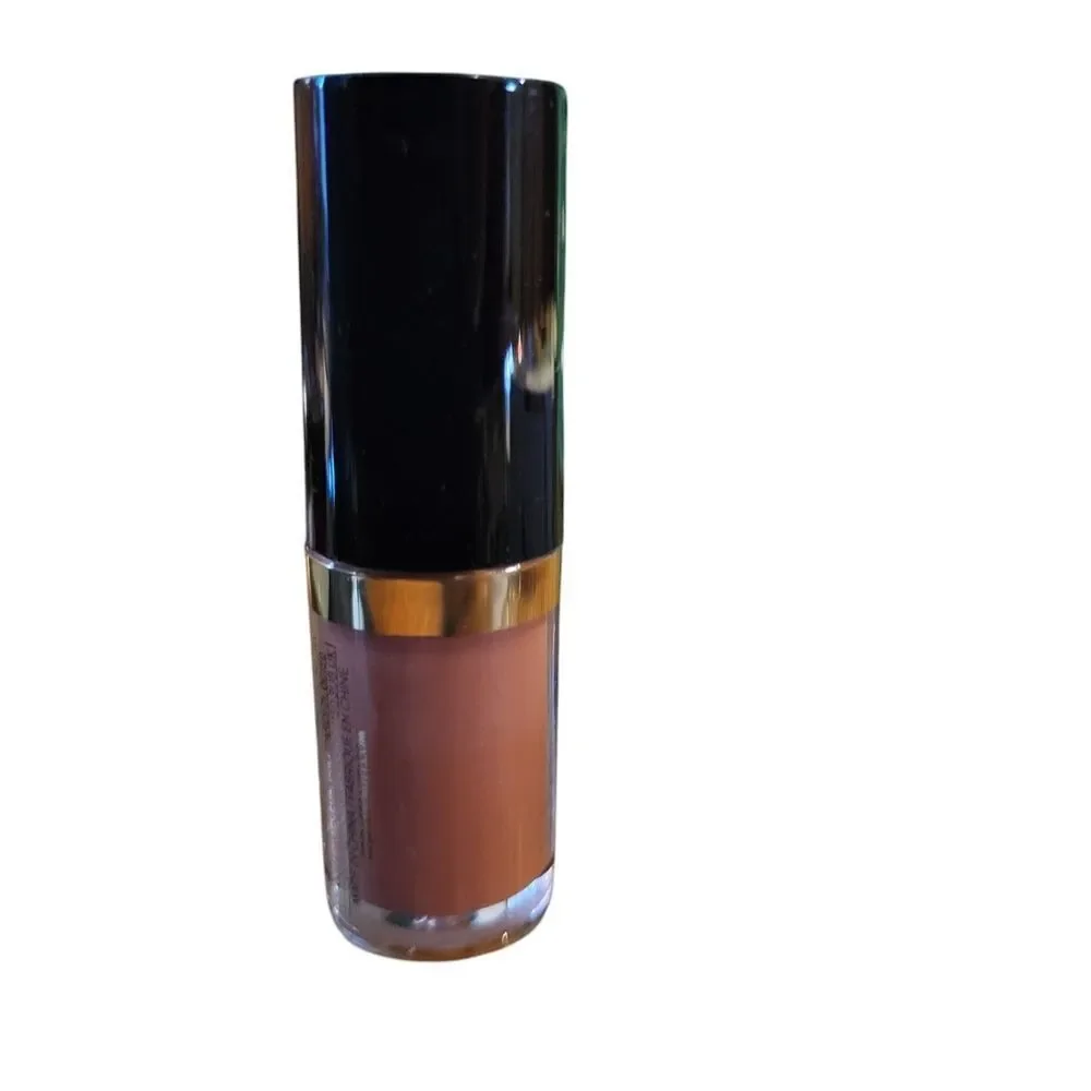 Laura Geller Pink Treat N Go Tinted Lip Oil Finish Line